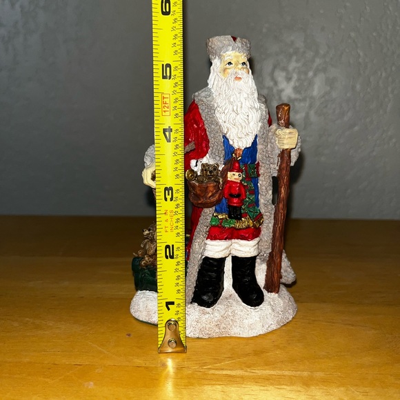 Russian Santa Figurine 1995 - Picture 9 of 11